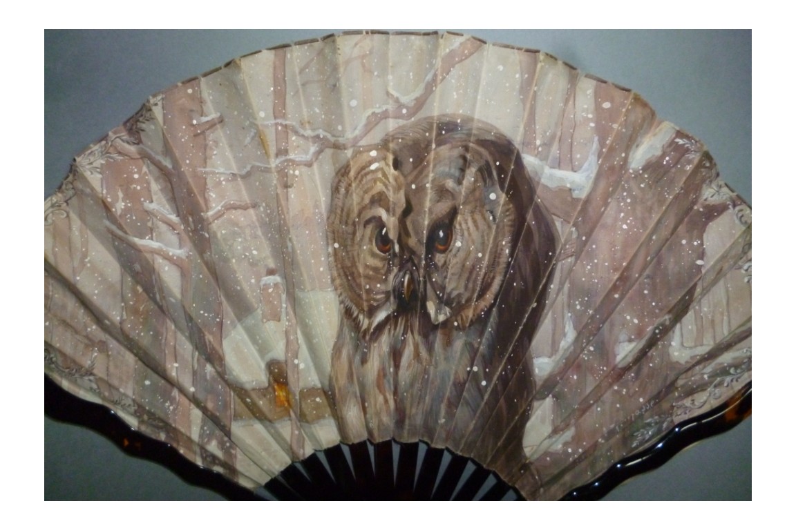 Owl in winter, fan by Thomasse, circa 1900-1910