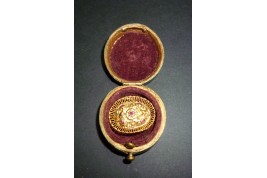 Vinaigrette jewel, 19th century