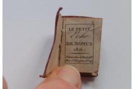 Le petit Echo de Momus, livre minuscule de 1816