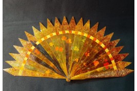 Flowery gothic, fan circa 1830