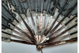 Angels by Aubert, fan circa 1885-95