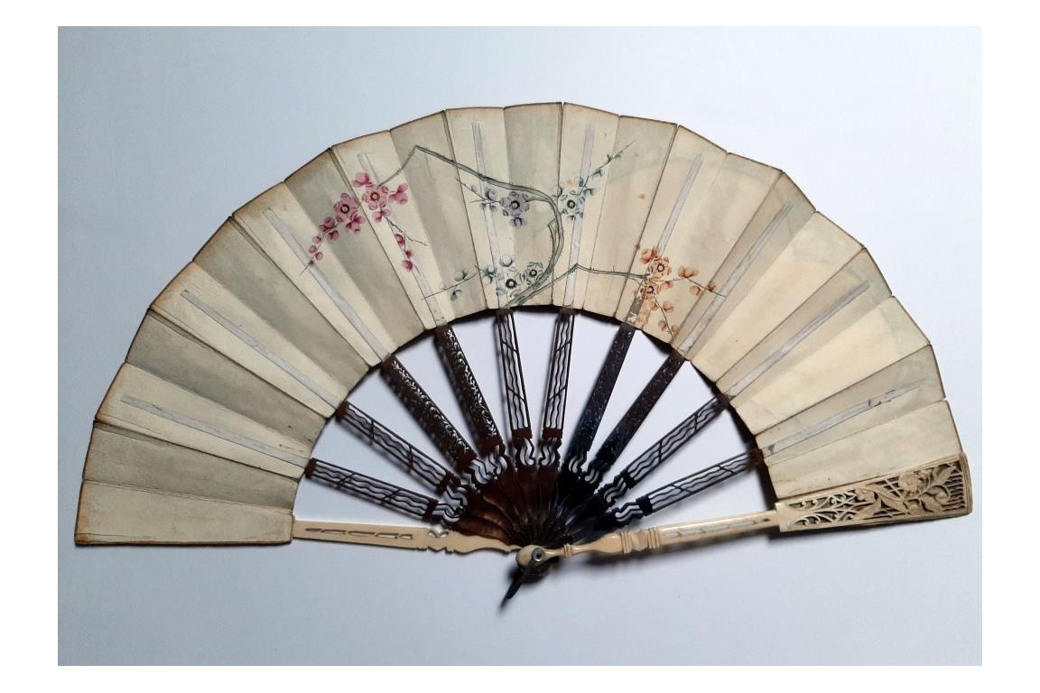 Trompe l'oeil, fan circa 1770