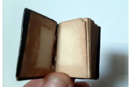 La Charte constitutionnelle, June, 4. 1814. Tiny book