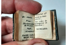 La Charte constitutionnelle, June, 4. 1814. Tiny book