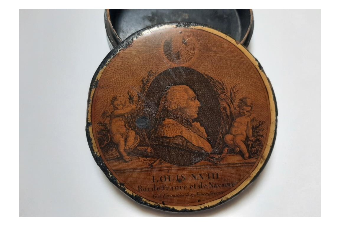 Louis XVIII, King of France and Navarre, snuffbox circa 1820-24