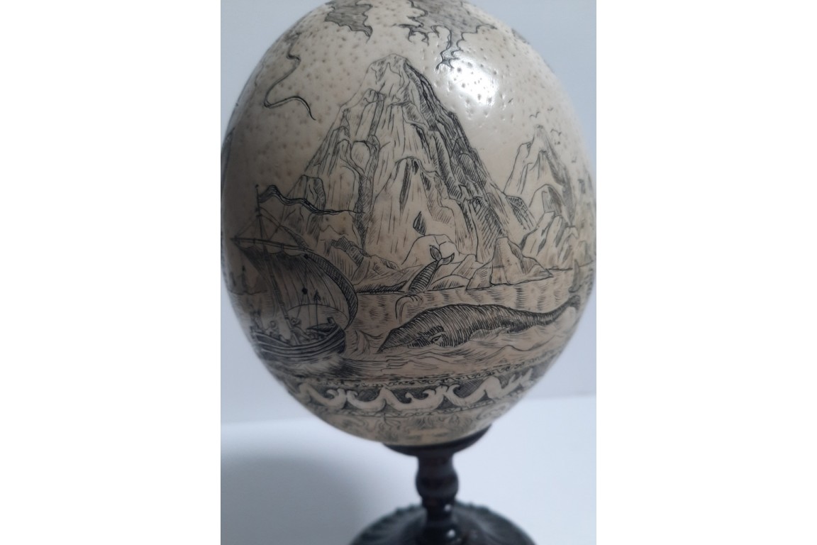 Whaling, ostrich egg, late 19th century ?