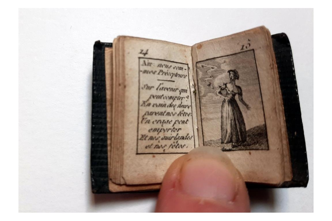 Le Petit Troubadour Almanach, livre minuscule