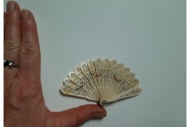 Miniature fan, 19th century