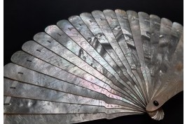 Chinese mother of pearl, 19th century fan