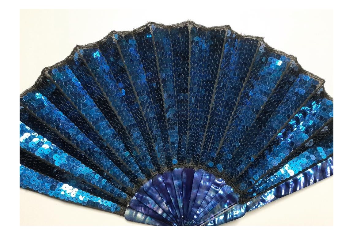 Blue magic, fan cica 1900