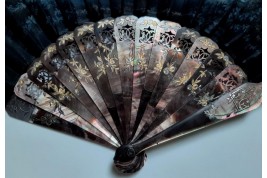 Blind man's buff, fan circa 1860-80