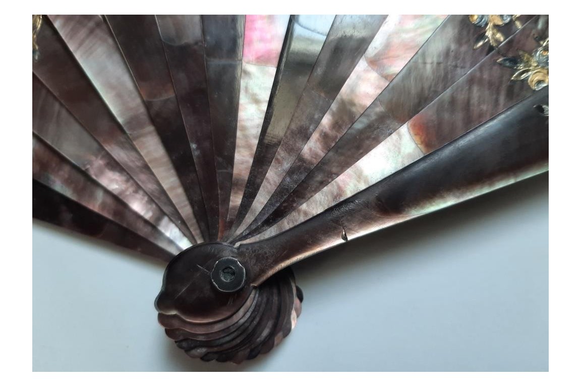 Blind man's buff, fan circa 1860-80