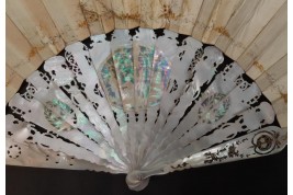 The game of trictrac  and the hot-air balloon of love, fan circa 1860-80