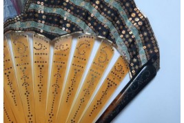 Beauty with flowers ,  fan circa 1900-1920