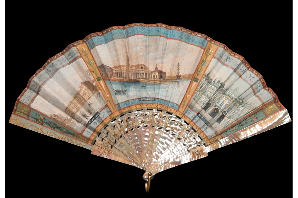 Saint Petersburg, fan "souveni"r of a trip around 1900