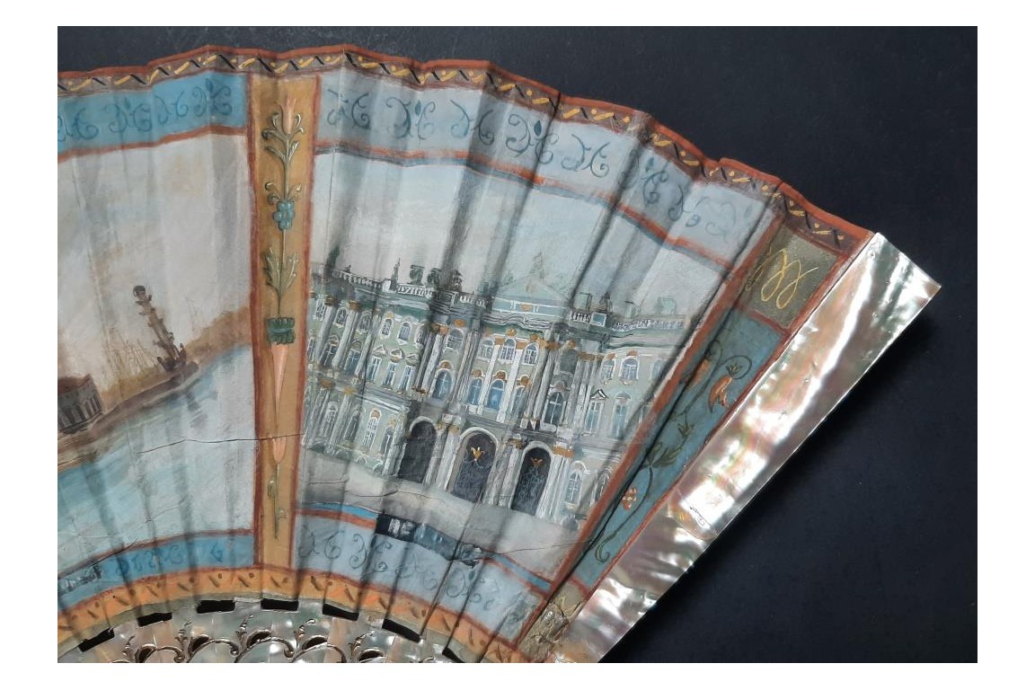 Saint Petersburg, fan "souveni"r of a trip around 1900