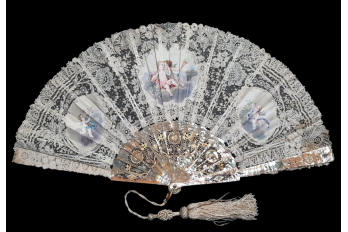 Cupid in love, late 19th-century fan