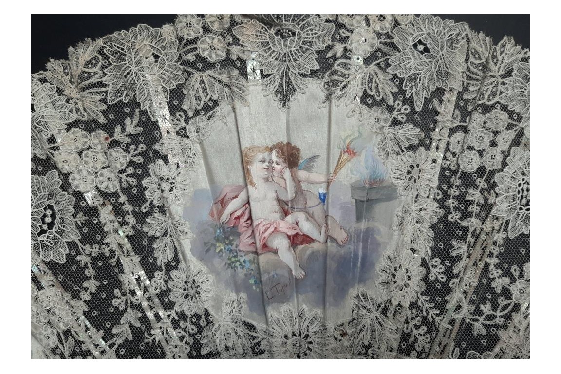 Cupid in love, late 19th-century fan