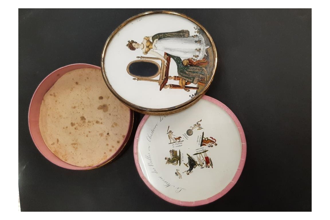 The mirror of Beauties or the story of Love, candy box circa 1825