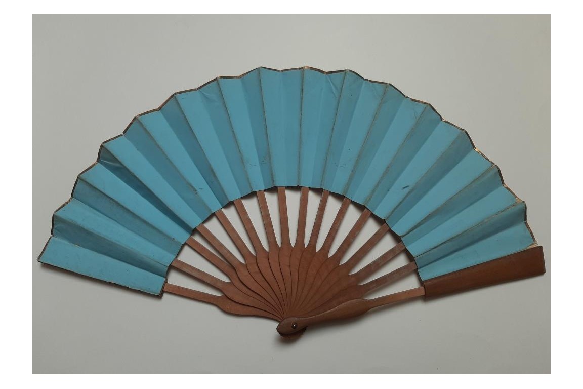 A la Paix, Paris department store. Second Empire telescopic fan