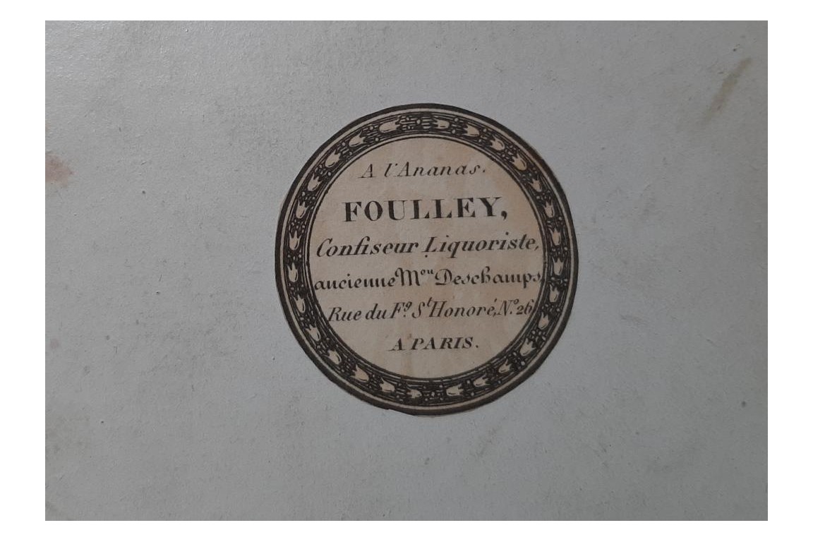 A l'Ananas, Foulley, Parisian confectioner and liquorist. Louis-Philippe period candy box