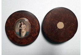 Sensual Venus, snuffbox after Titian, early 19th century