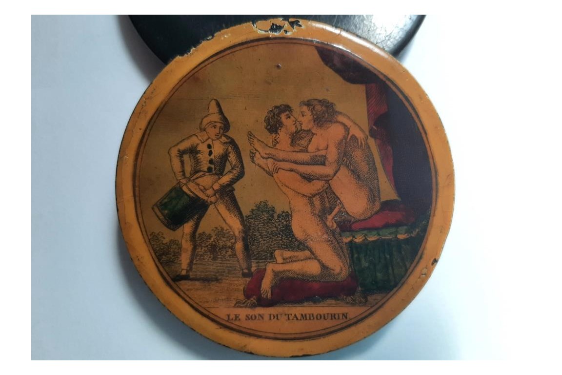 Seeing sex in the peep show, erotic snuffbox, 19th century