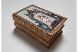 Candy book. Trompe l'oeil box, circa 1830-40