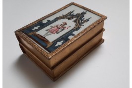 Candy book. Trompe l'oeil box, circa 1830-40