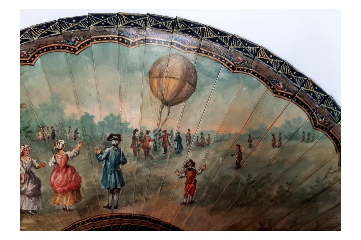 L'atterissage du ballon de Charles et Robert, éventail vers 1900