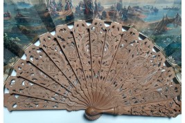 Coming by train to celebrate the harvest in Naples, fan circa 1863