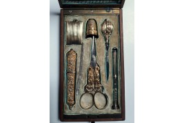 Gabrielle, sewing kit circa 1819-1838