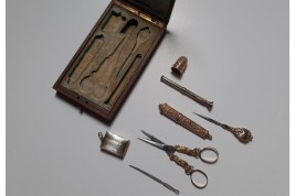 Gabrielle, sewing kit circa 1819-1838