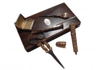 Gabrielle, sewing kit circa 1819-1838