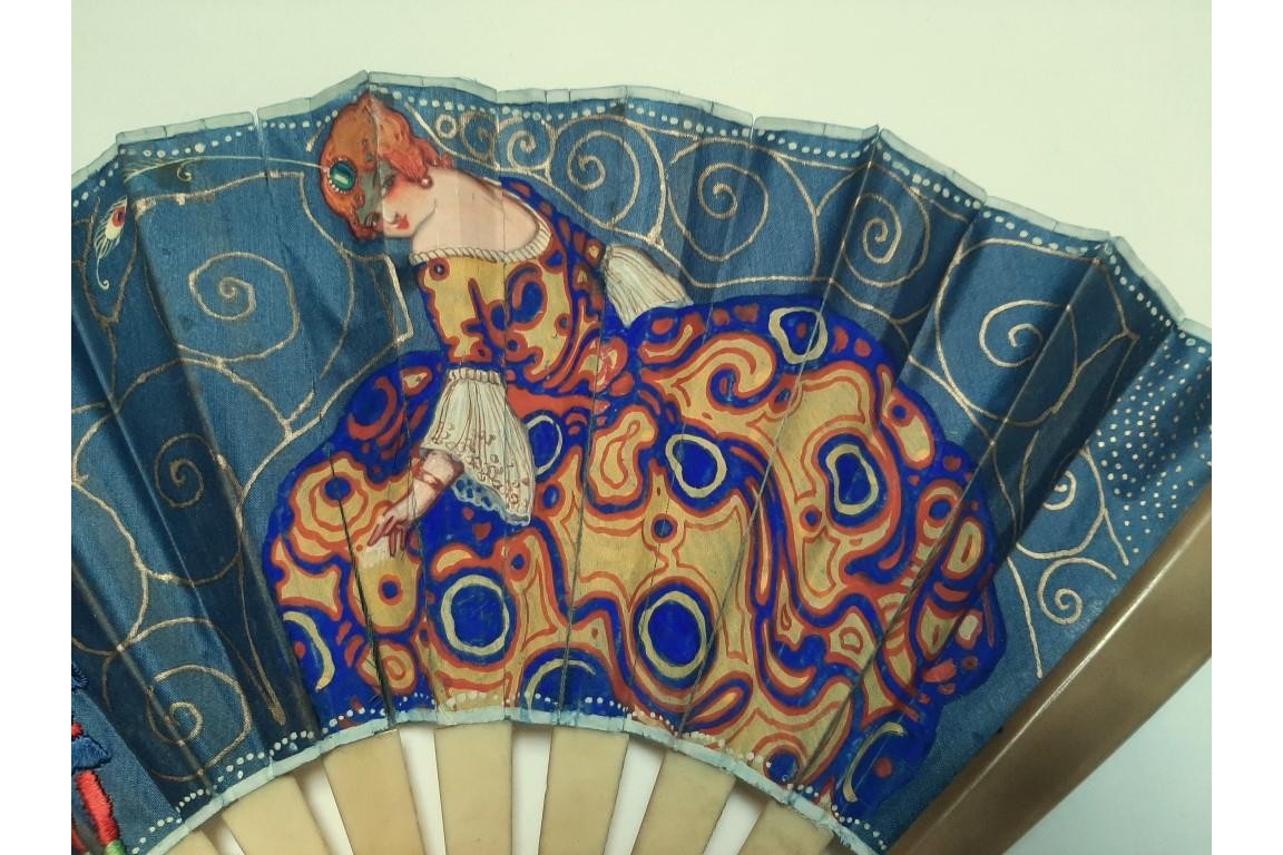 Russophile fantasy, Art Deco period fan