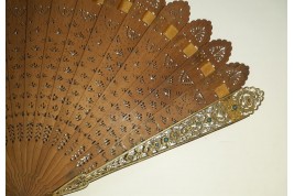 Speckled. Fan circa 1820