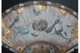 Wonderful birds, fan circa 1690