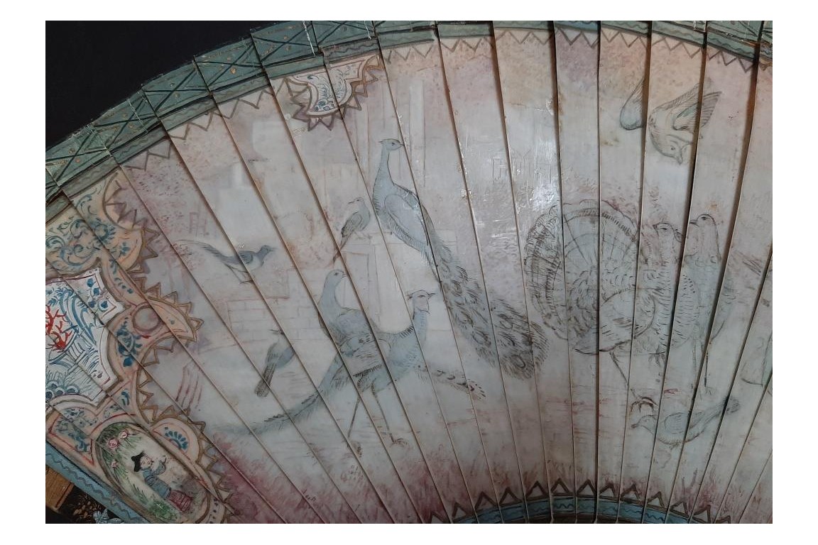 Wonderful birds, fan circa 1690