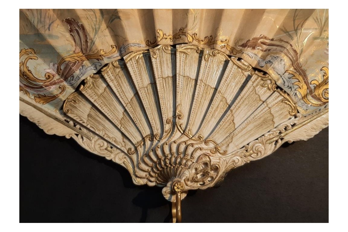 Balloon game at the castle, fan by Lucot and Rodien circa 1900