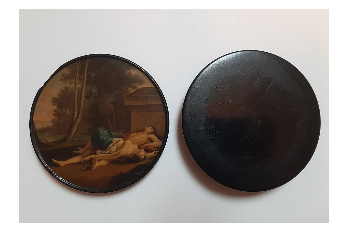 Pyramus and Thisbe, 19th century snuffbox