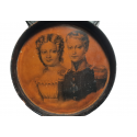 Brother and sister: Henri and Louise d'Artois. Snuffbox circa 1830-33