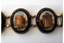 Souvenir of the Grand Tour, micro-mosaic bracelet, early 19th century