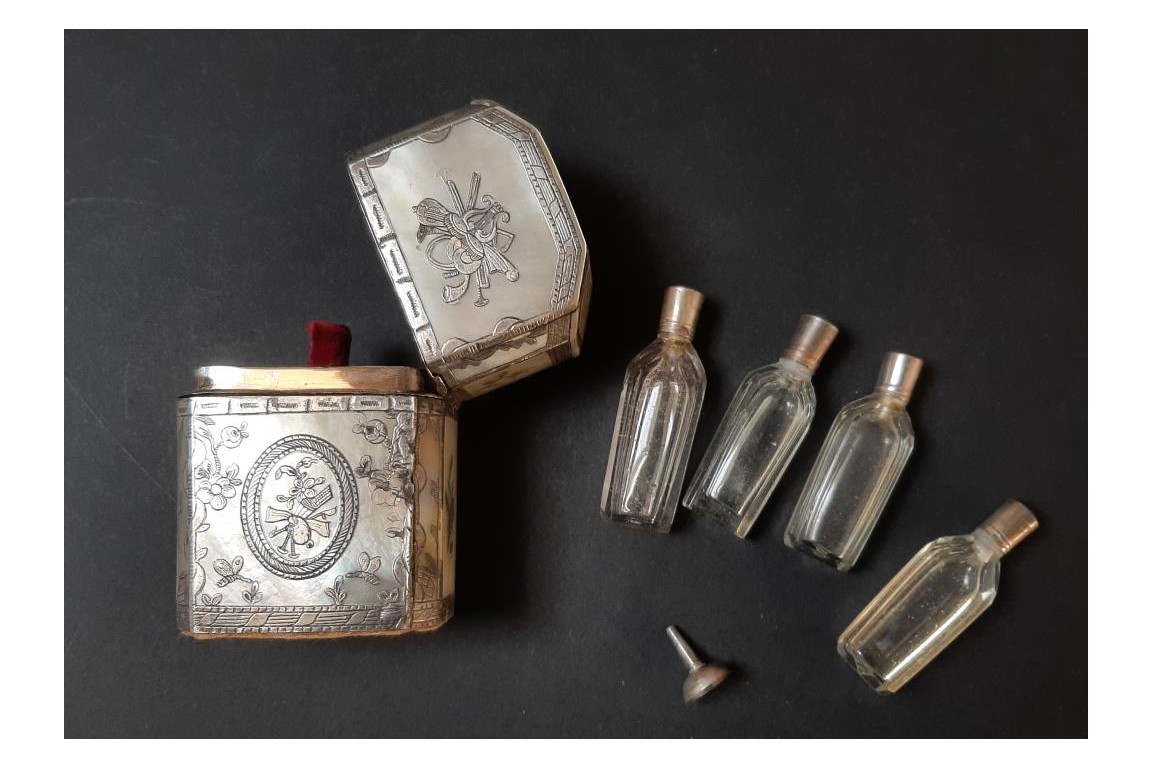 Nécessaire à parfum, XVIII-XIXème siècle